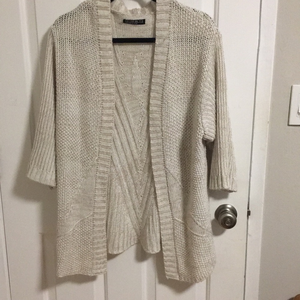 Knitted cream cardigan